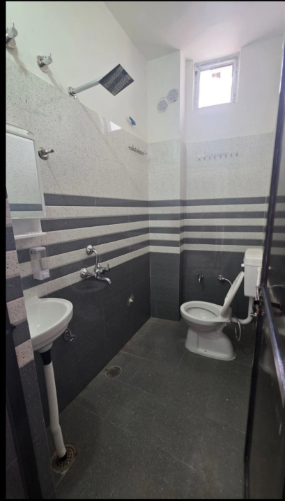 Clean attached washroom